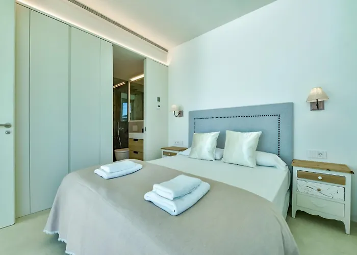 Guzman - Evolution Apartment *